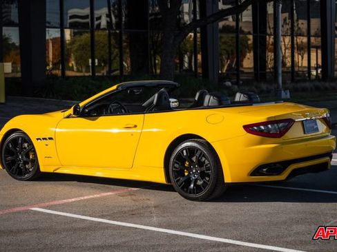 Used 2014 Maserati GranTurismo Sport RWD image 48