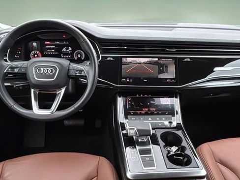 Used 2022 Audi Q7 3.0T Premium Plus image 16