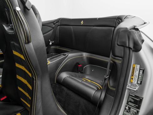 Certified 2023 Ferrari Portofino M image 45