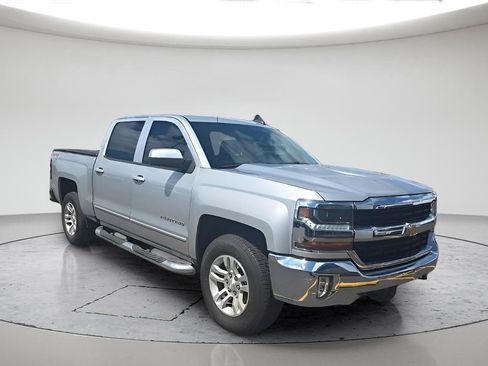 Used 2018 Chevrolet Silverado 1500 LT w/ All Star Edition AWD/4WD image 15