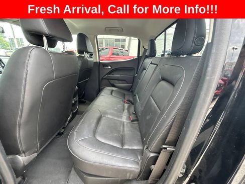 Used 2022 Chevrolet Colorado LT w/ Redline Special Edition AWD/4WD image 18