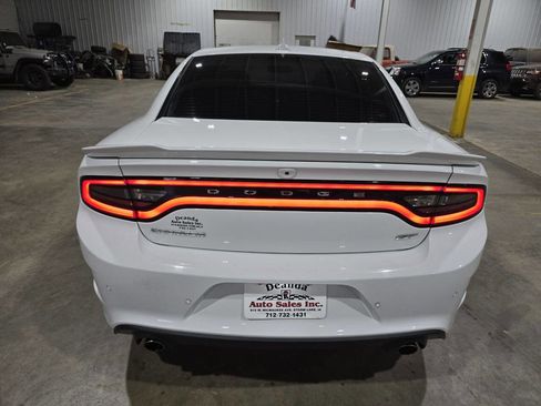 Used 2020 Dodge Charger GT RWD image 9