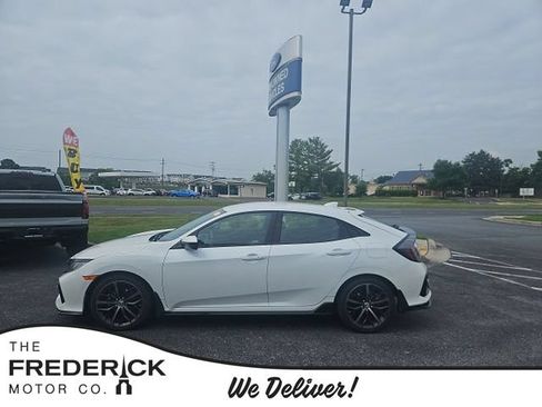 Used 2021 Honda Civic Sport image 1