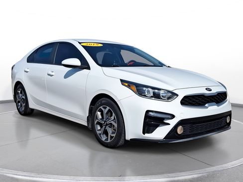 Used 2019 Kia Forte LXS FWD image 1