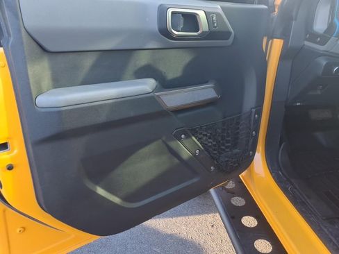 Used 2022 Ford Bronco Black Diamond w/ Sasquatch Package image 10