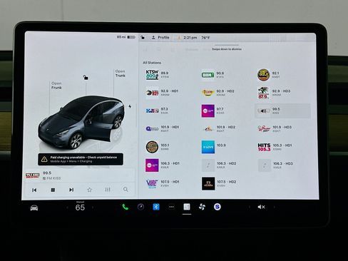 Used 2023 Tesla Model Y Long Range AWD/4WD image 19