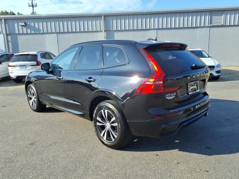 Certified 2024 Volvo XC60 B5 Core w/ Climate Package AWD/4WD image 7