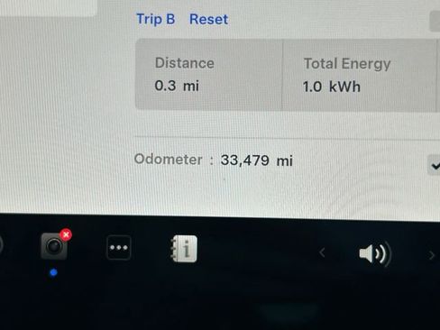 Used 2023 Tesla Model Y Performance image 20