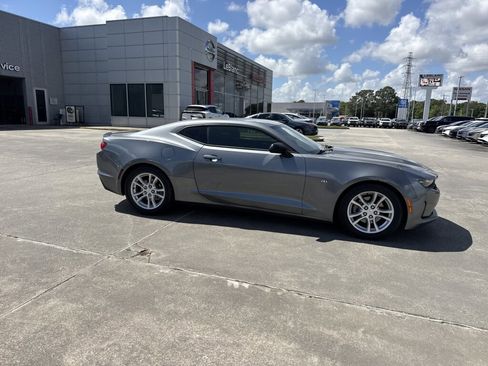 Used 2021 Chevrolet Camaro LS image 12