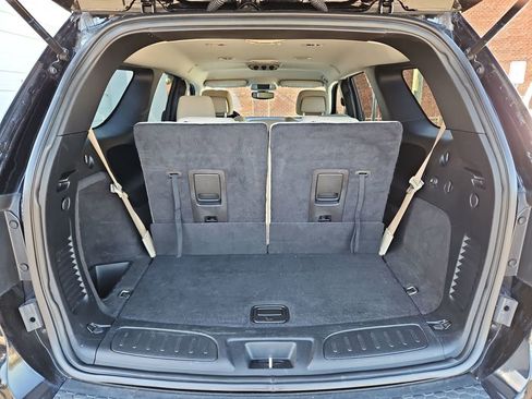 Used 2019 Dodge Durango SXT image 30