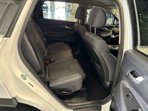 Used 2022 Hyundai Santa Fe SEL AWD/4WD image 16