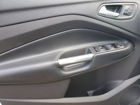 Used 2019 Ford Escape Titanium AWD/4WD image 19