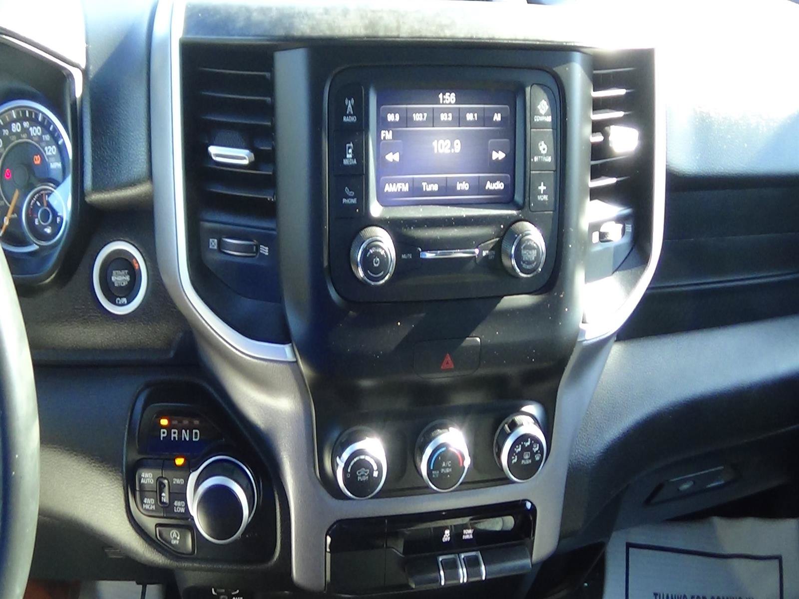 Used 2022 RAM 1500 Big Horn AWD/4WD image 21