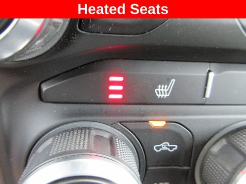 Used 2021 RAM 1500 Big Horn AWD/4WD image 17