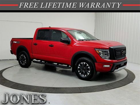 Used 2024 Nissan Titan PRO-4X w/ Off Road Protection Package image 1