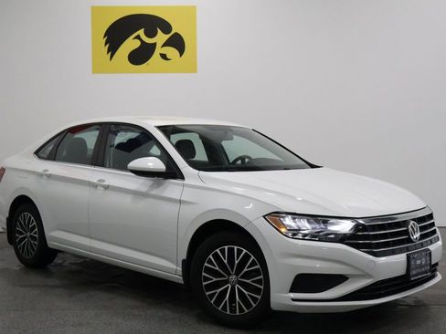 Used 2021 Volkswagen Jetta S w/ Driver Assistance Package image 2