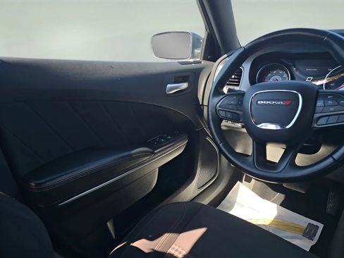 Used 2023 Dodge Charger SXT RWD image 15