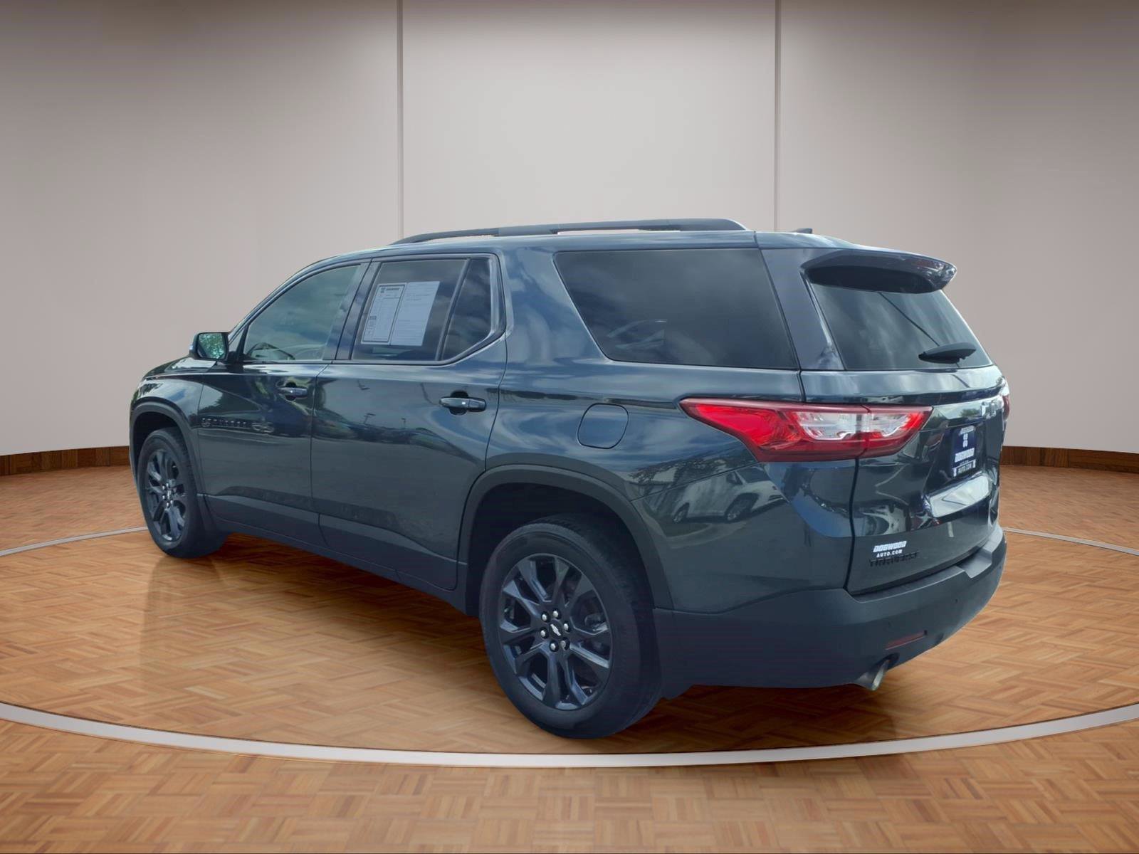 Used 2021 Chevrolet Traverse RS FWD image 4