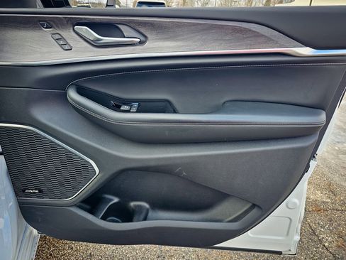 Certified 2024 Jeep Grand Cherokee L Overland w/ Advanced Protech Group III image 56