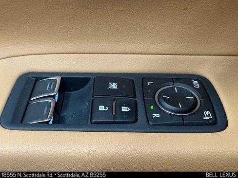 Used 2022 Lexus LC 500 Convertible w/ Touring Package RWD image 25