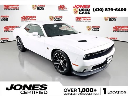 Used 2017 Dodge Challenger R/T Scat Pack image 1
