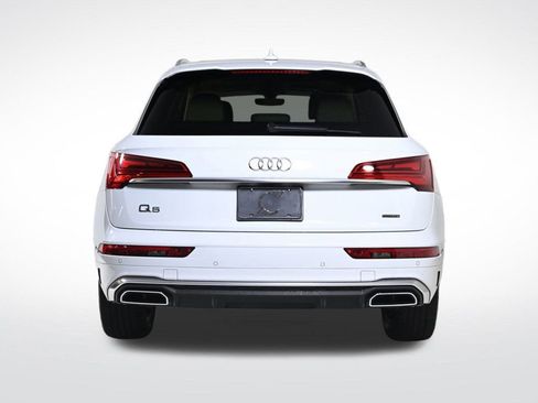 Certified 2023 Audi Q5 2.0T Premium Plus w/ Premium Plus Package image 4