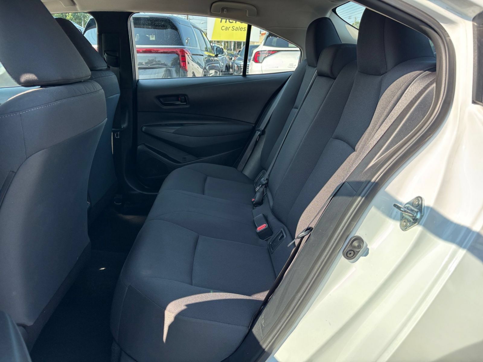 Used 2025 Toyota Corolla LE FWD image 22
