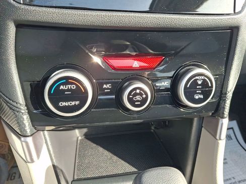 Used 2023 Subaru Forester Premium image 19