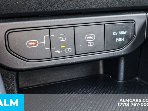 Used 2025 Kia K4 FWD image 39