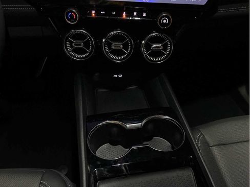 Used 2025 Chevrolet Blazer EV LT w/ Super Cruise Package image 14