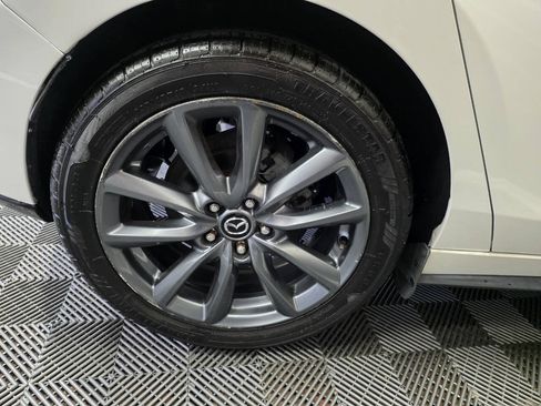 Used 2020 MAZDA MAZDA3 Hatchback FWD image 33