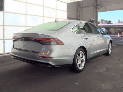 Used 2025 Honda Accord LX image 3