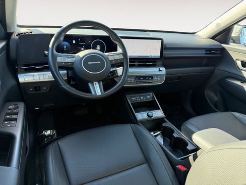 Certified 2025 Hyundai Kona Limited image 15