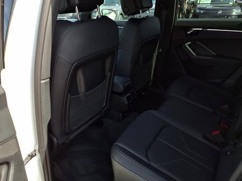 Used 2024 Audi Q3 2.0T Premium Plus image 19