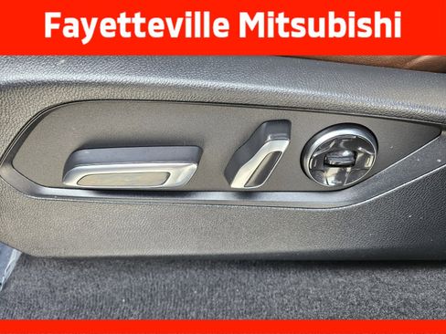 Used 2023 Acura MDX SH-AWD w/ Advance Package image 9