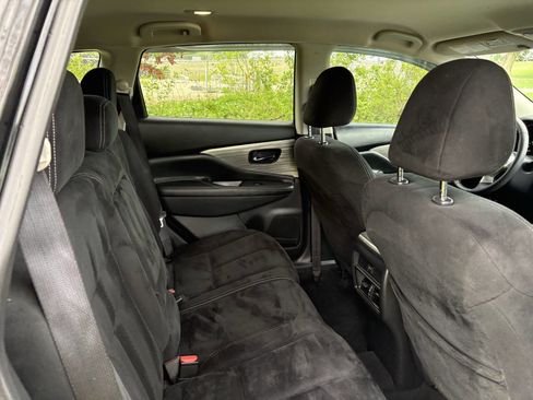 Used 2018 Nissan Murano SV AWD/4WD image 31