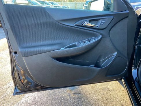 Used 2023 Chevrolet Malibu LT image 22