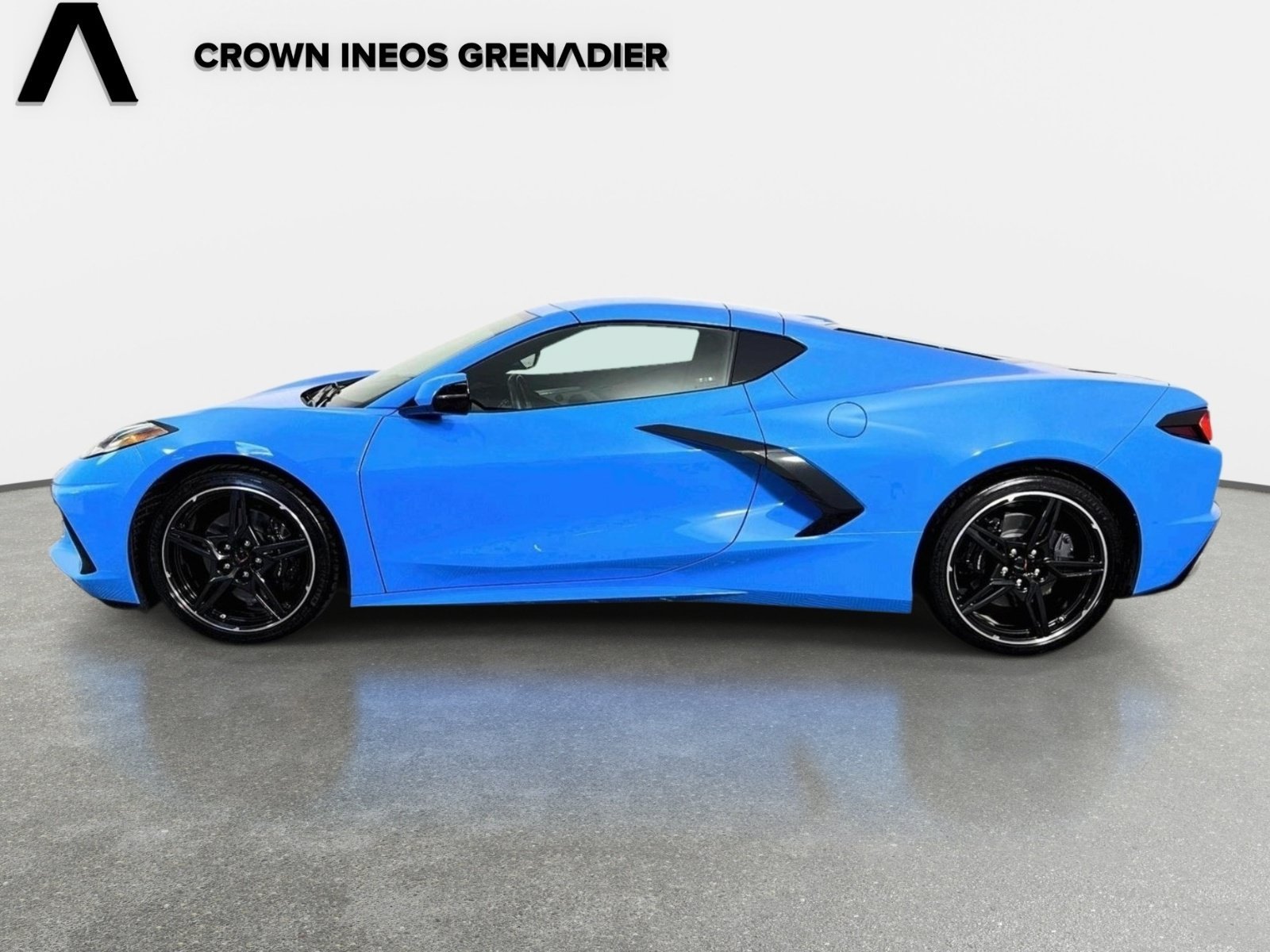 Used 2024 Chevrolet Corvette Stingray Preferred Cpe w/ 2LT RWD image 8