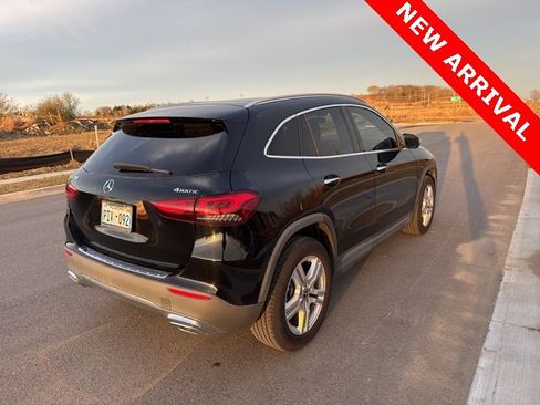 Used 2021 Mercedes-Benz GLA 250 4MATIC image 3