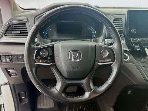 Used 2018 Honda Odyssey EX-L image 17