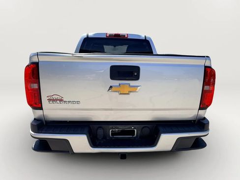 Used 2015 Chevrolet Colorado Z71 AWD/4WD image 7