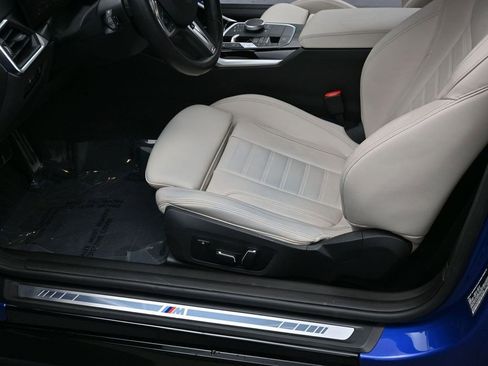 Used 2024 BMW 230i Coupe w/ M Sport Package image 12