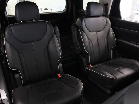 Used 2025 Hyundai Palisade XRT FWD image 32