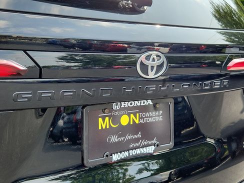 Used 2026 Toyota Grand Highlander AWD Hybrid image 29
