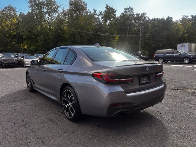 Used 2023 BMW 530e xDrive w/ Executive Package AWD/4WD image 5