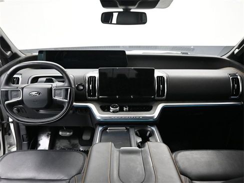 Used 2025 Ford Expedition Tremor image 25