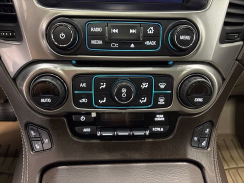 Used 2017 Chevrolet Tahoe Premier AWD/4WD image 18