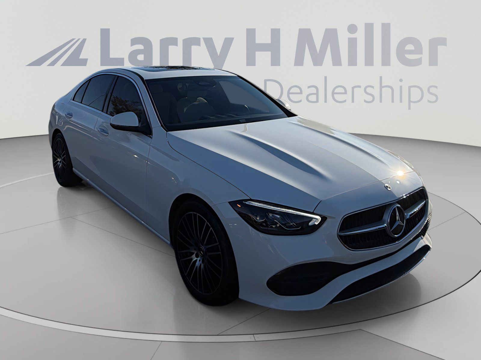 Used 2023 Mercedes-Benz C 300 4MATIC Sedan image 7