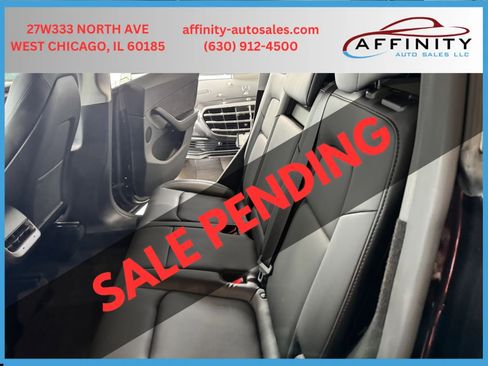 Used 2024 Tesla Model Y Long Range AWD/4WD image 19
