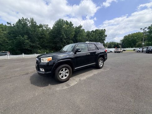 Used 2010 Toyota 4Runner Limited AWD/4WD image 39